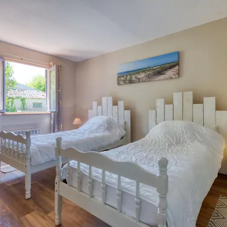 Nola - Gem100 By Interhome * Gaillan-en-Medoc